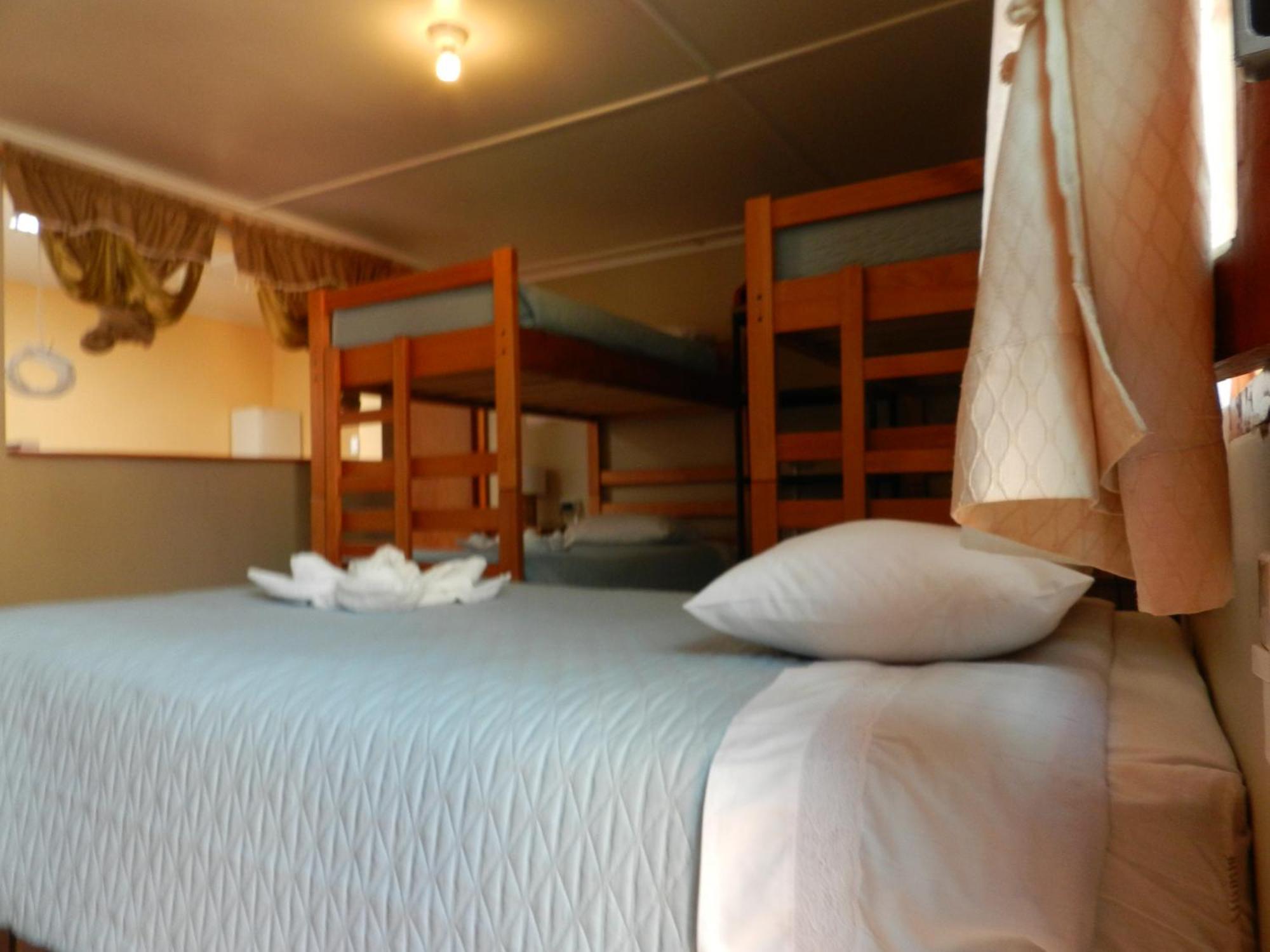 Hostal Illari ซานเปโดร เด อาตากามา ภายนอก รูปภาพ